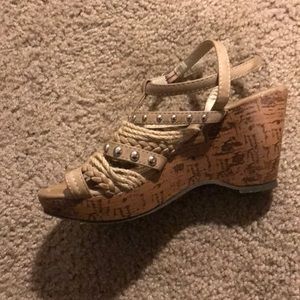 Beige synthetic sandals size 7